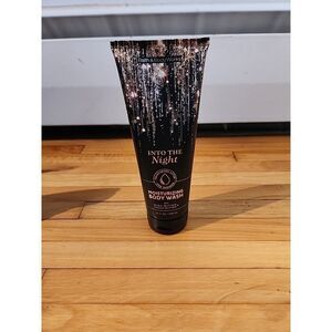 Bath & Body Works INTO THE NIGHT Moisturizing Body Wash Shower 10oz